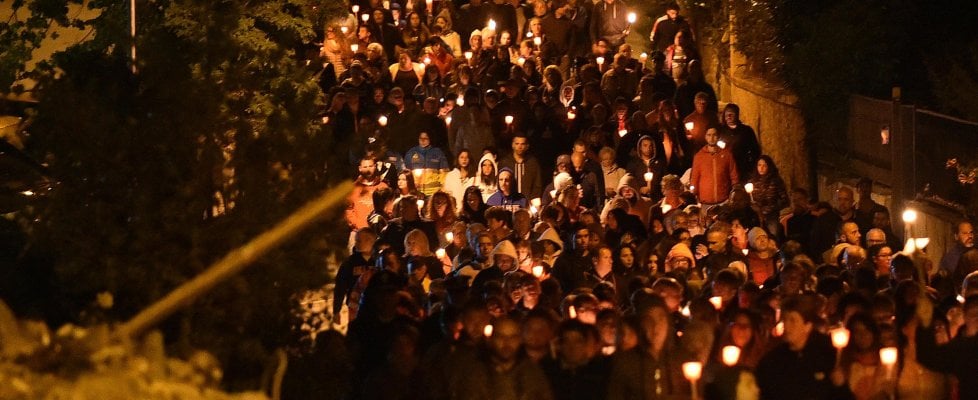 robertomenia's tweet photo. #Sisma #CentroItalia, meno #retorica commemorativa e più risposte ai #cittadini. #ricostruzione #prevenzione #stopabusivismo
#Amatrice https://t.co/IzMe6GCvI9