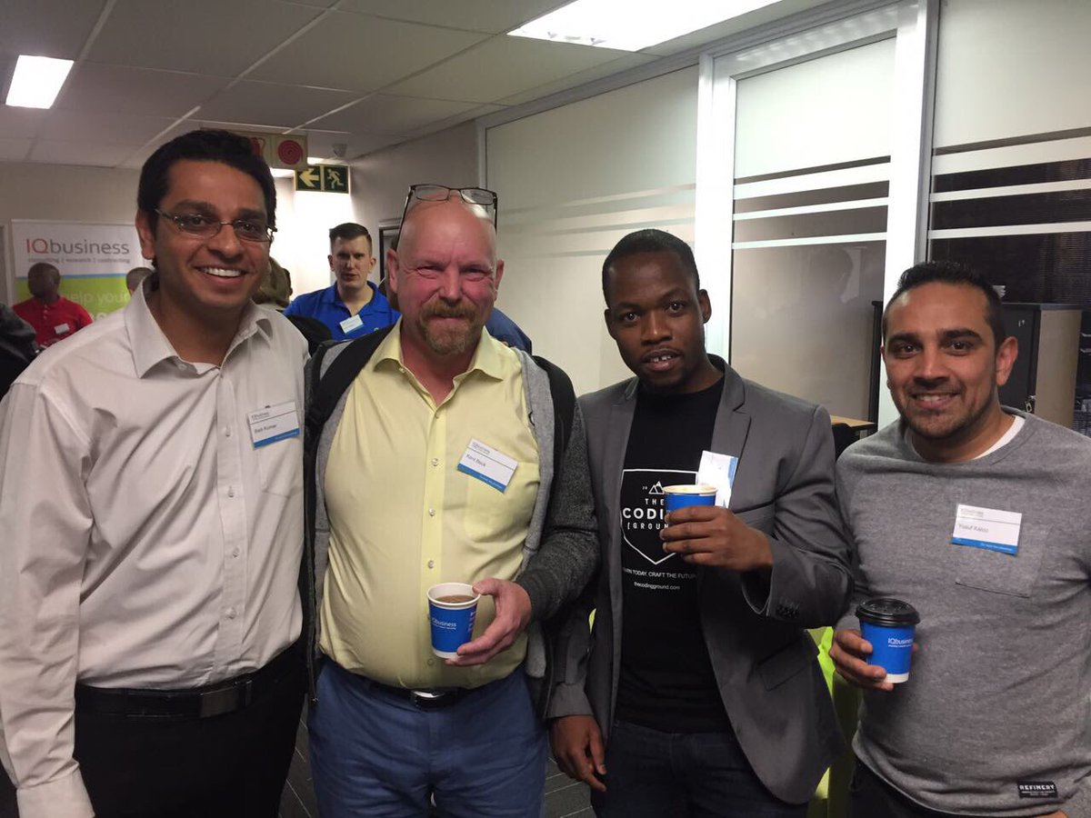 mandlamag's tweet image. Great to learn and share notes with @KentBeck on @andela and @thecodingground. Great insights! thank you Kent!