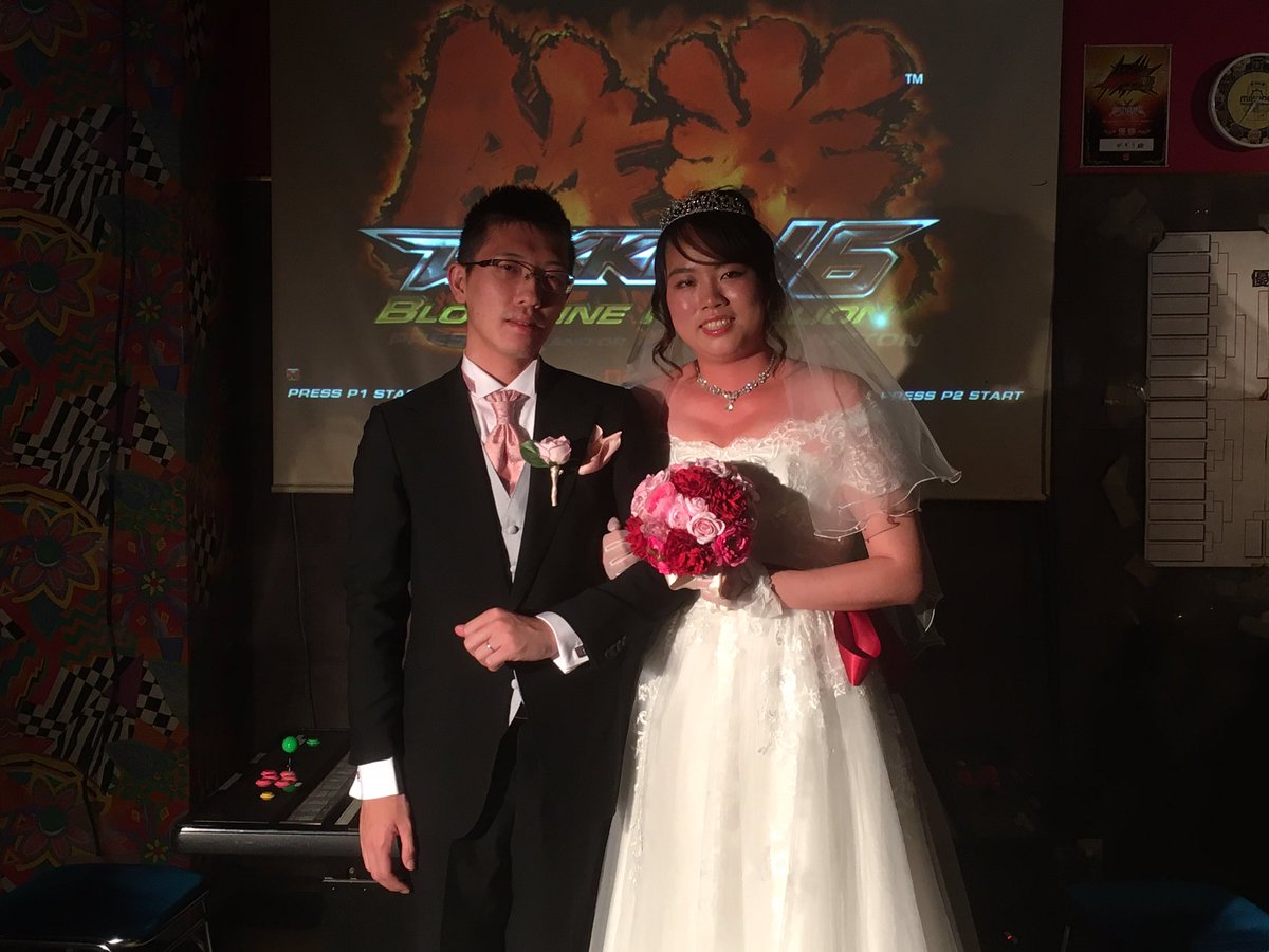 末長くお幸せに 高田馬場ゲーセンミカドで初の貸し切り 結婚式 海外からも おめでとう の声 尚 初めての夫婦喧嘩は 鉄拳6ｂｒ Togetter
