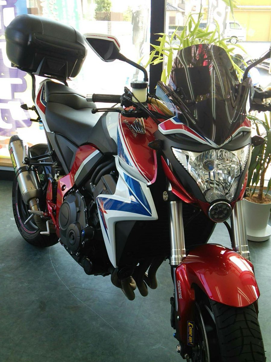幸田のバイク屋 カモン 豊橋 市のn様 オイル交換などのご予約を頂いておりました リヤシートには 夏休みらしくお嬢様がご一緒 躾が行き届いた振る舞いに いつも感心しきりの私達です ツーリング 楽しんで下さいね 画像はcb1000rの 中古車 幸田のバイク屋 カモン 豊橋 市のn様 オイル交換などのご予約を頂いておりました リヤシートには 夏休みらしくお嬢様がご一緒 躾が行き届いた振る舞いに いつも感心しきりの私達です ツーリング 楽しんで下さいね 画像はcb1000rの 中古車