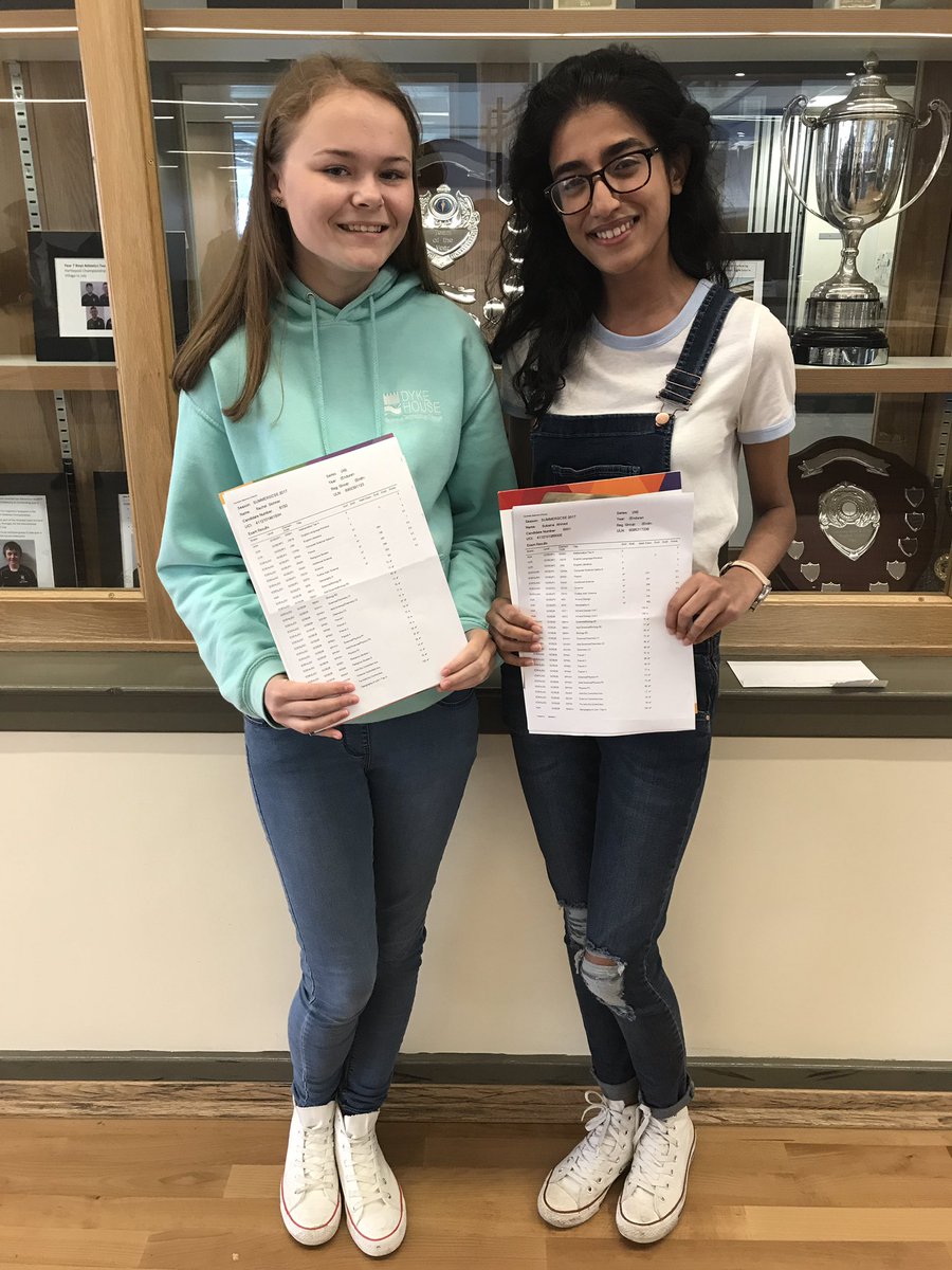 DykeHouse's tweet photo. Our superstars Rachel (8 A*s, 2 As) and Sukaina (7A*s, 3As) #DHC https://t.co/MQWBwNfvLC