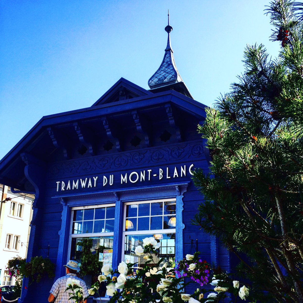 bocageenvoyage's tweet photo. Un petit tour en #tramway ?@SavoieMontBlanc #tmb https://t.co/8hXmLU58fr
