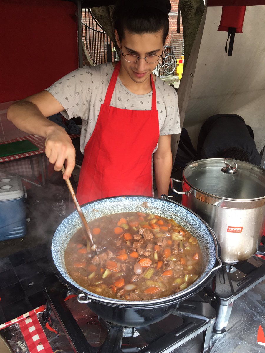 The guest trader of today's <a href="/StJPiccadilly/">St James's Church, Piccadilly</a> market is: <a href="/TinyItalianLDN/">Tiny Italian</a> #polenta #mushrooms #spezzatino #peperonata Hurry up, limited edition!