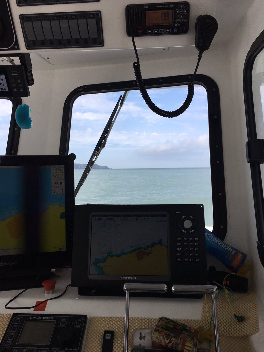 bengey_ben's tweet photo. Another beautiful day though the window aboard the #shellyN 🌞🌞🌞 https://t.co/TkRFJpLDds