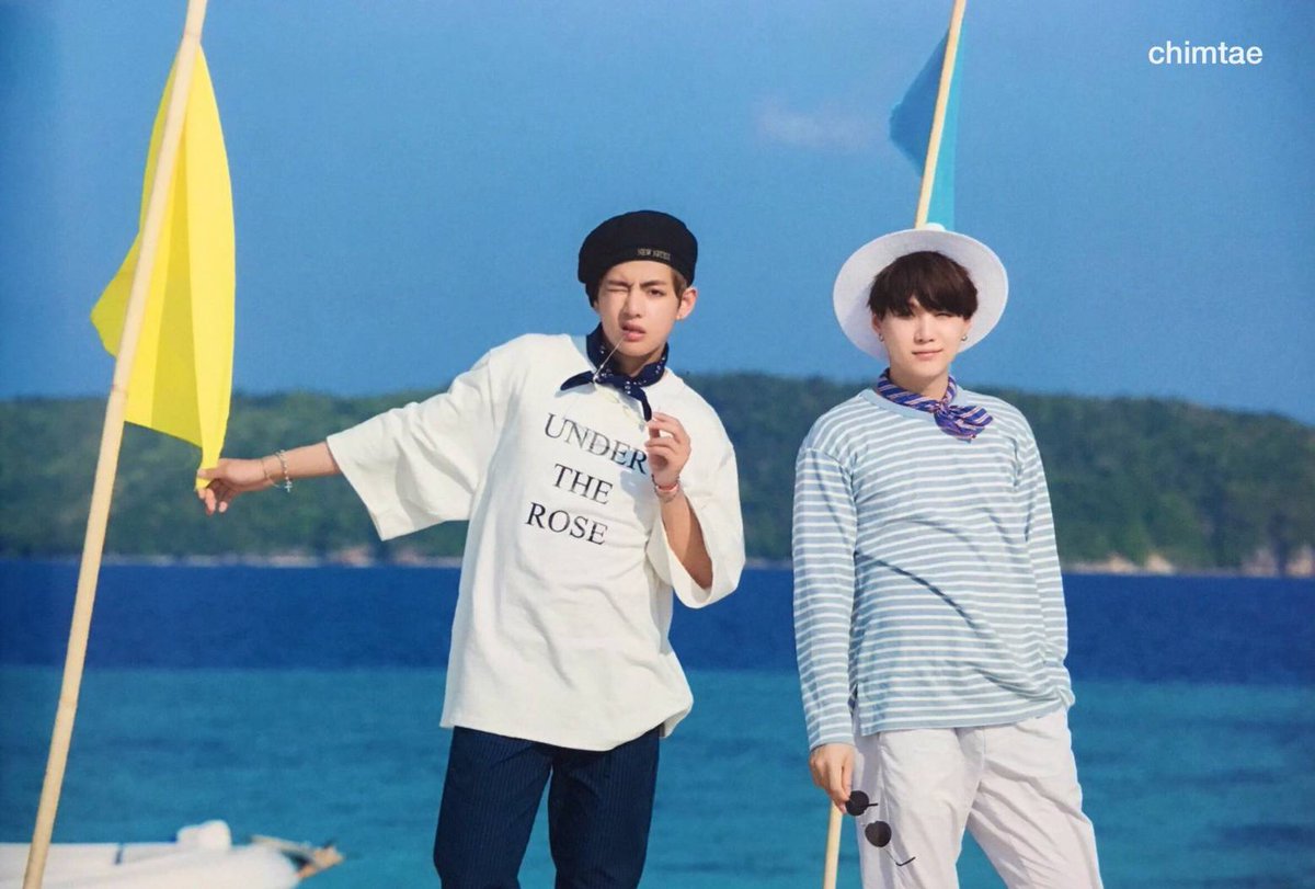 Sugarcart_'s tweet photo. [SCAN/Capture] Summer Package 2017 ♡ #Taegi #vga #suga #v #BTS  #SummerPackage2017 
Cr. Owner/as tagged https://t.co/hiKwABkdTe