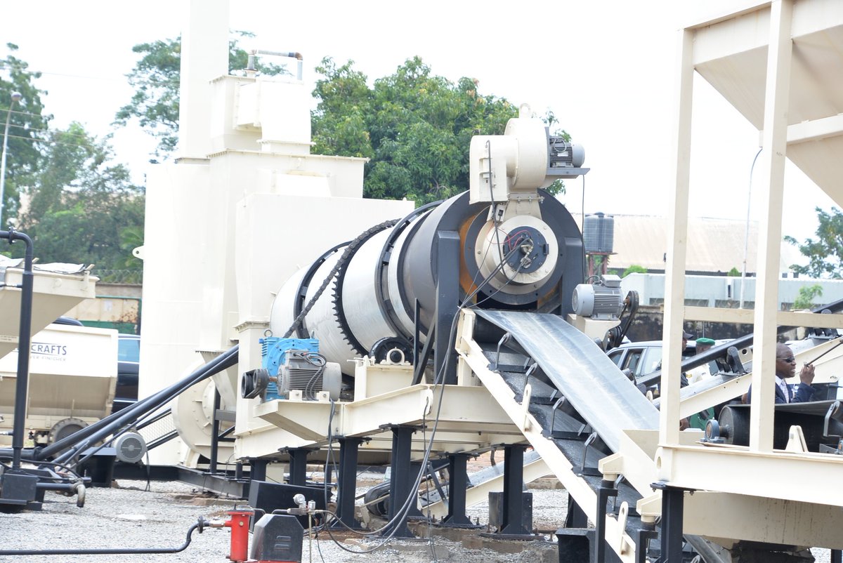 kaffyabdul's tweet photo. @kwaragovt procured an Asphalt Plant to reduce the cost of road maintenance and enhance turn around time. @Kwaralefro @NewsKwara @IlorinInfo https://t.co/ERuHgNBBBx
