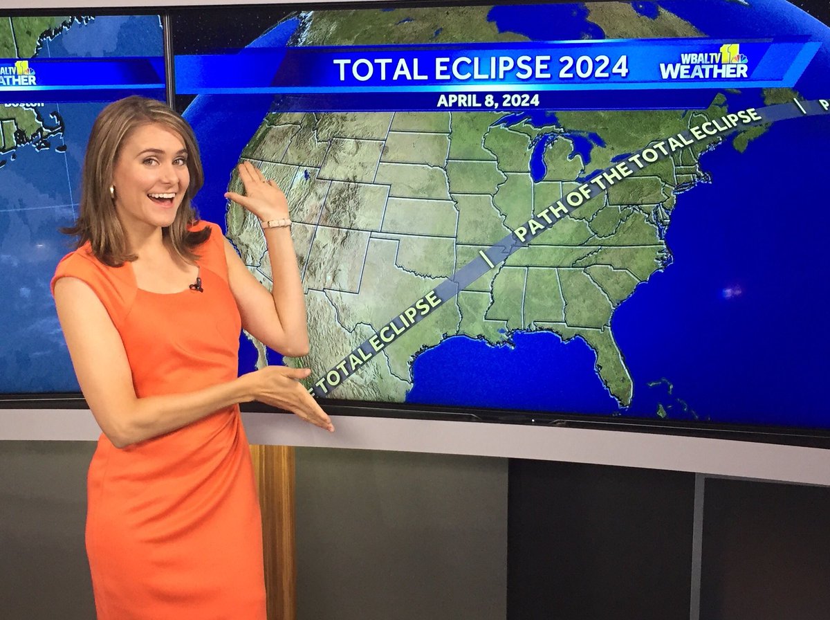 AvaWBAL's tweet photo. April 8, 2024 is a Monday. Putting in my vacation request now. Mark down  August 12, 2045 too. #eclipsechasing https://t.co/AnqSzFNici