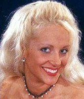 Nina Whett’s pics and videos