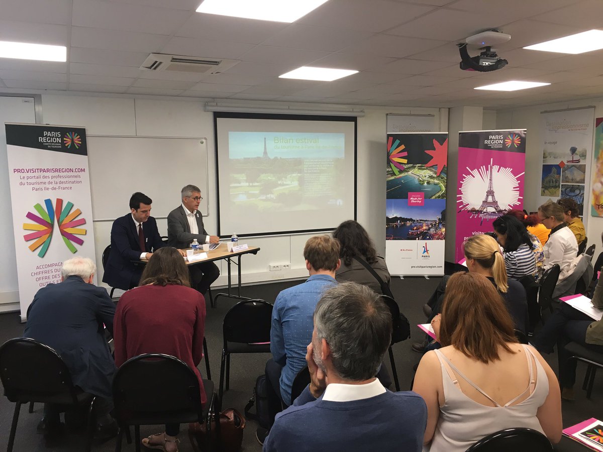 Paris Tourisme tweet media