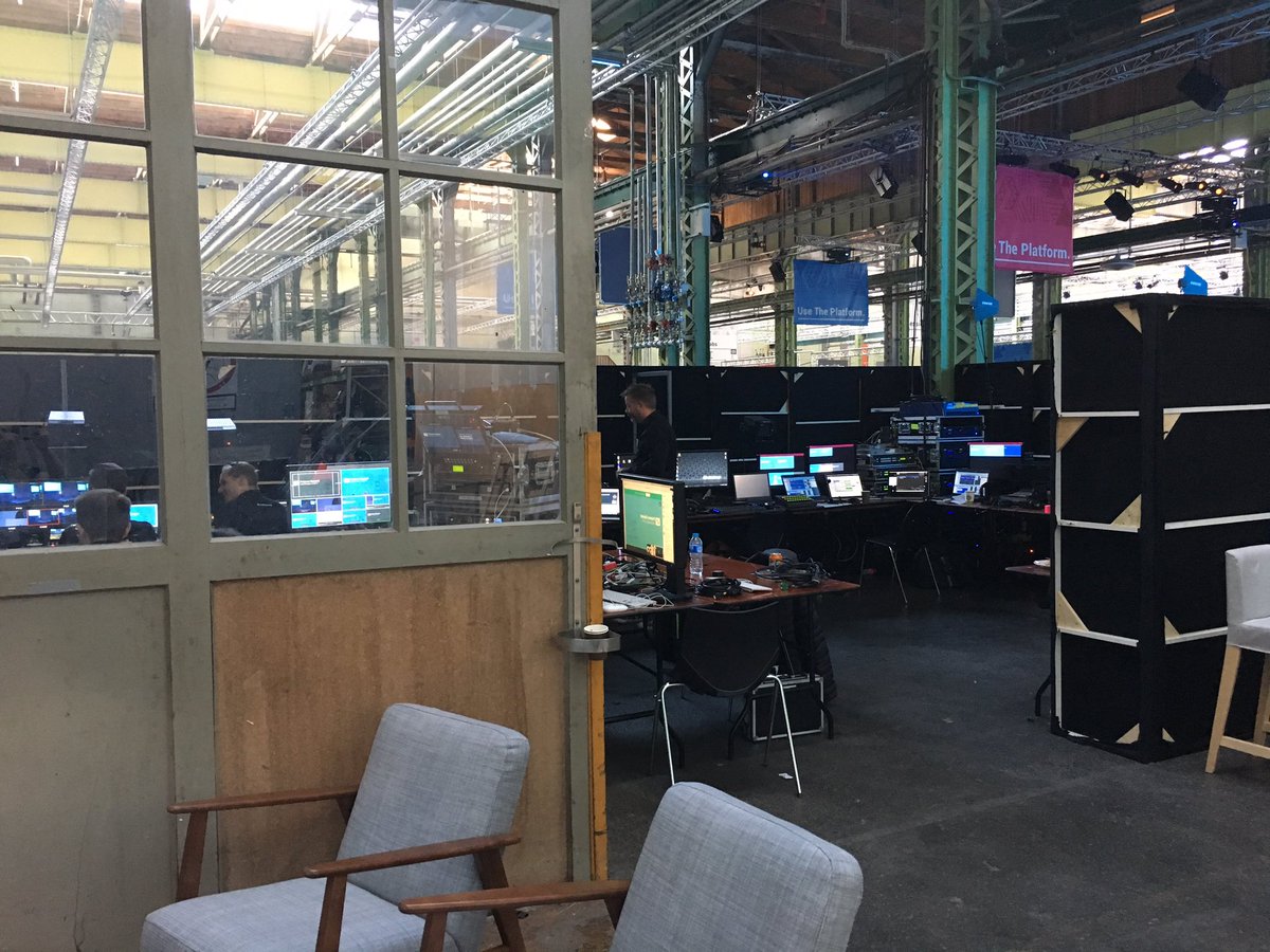 wmginsberg's tweet photo. Greetings from #PolymerSummit mission control! See you on the livestream in <30 min, internet 🙀 https://t.co/5LGAhQPH4R https://t.co/UrLPlPgBq0