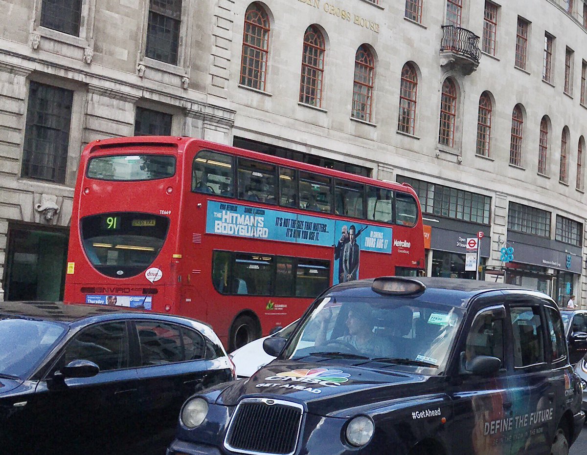 Ryan Reynolds Fan tweet media