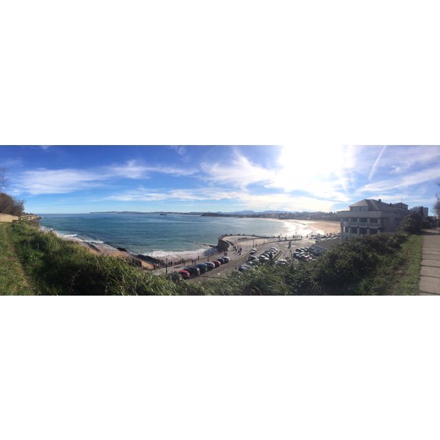 MoveonSantander's tweet photo. Buenos días a todos, un paseo para empezar el día con fuerza y más con estas vistas💪🏽 https://t.co/muJjJEfuqP