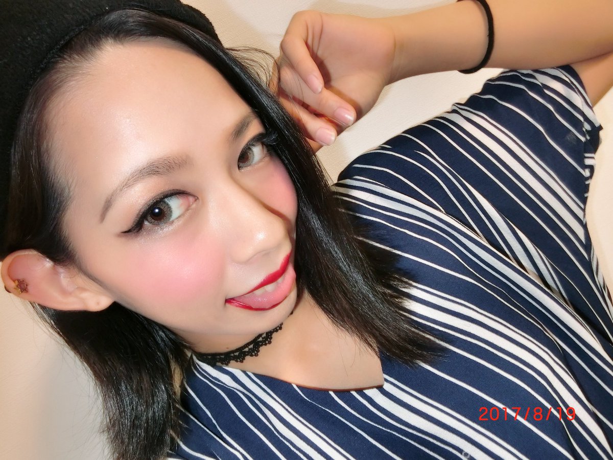 今日は急遽オフになったから
まったり過ごしてまーす😍💗👍

幸せ👯👯