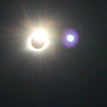 Bridget4Life's tweet photo. Who creates the magnificent world? Worship the creator, He knows your name. #Eclipe2017 #kyeclipse #one #SolarEclipise2017 https://t.co/lxzvhUTQhE