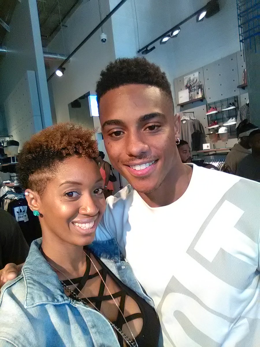 LenayJ2's tweet photo. Happy Birthday to this beautiful spirit @KeithTPowers.#birthdayboy #keithpowers #hellahandsome #blackboyjoy https://t.co/71mr9BBTkF