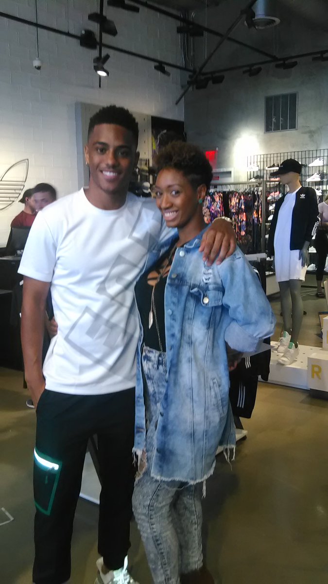 LenayJ2's tweet photo. Happy Birthday to this beautiful spirit @KeithTPowers.#birthdayboy #keithpowers #hellahandsome #blackboyjoy https://t.co/71mr9BBTkF