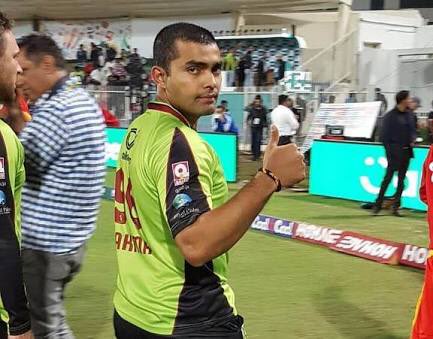 greenshirts17's tweet photo. Most Sixes in an Innings in #PSL @Umar96Akmal hit 8x6's 👏👏 #WeSupportUmarAkmal https://t.co/jQrUSzojXD