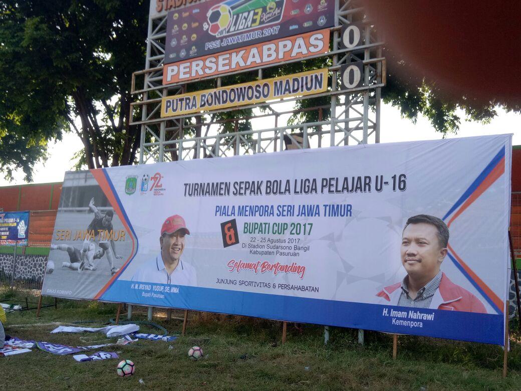 Spanduk menyambut LPU-16 Piala Menpora 2017 Seri Provinsi Jawa Timur <a href="/imam_nahrawi/">Imam Nahrawi</a> <a href="/Deputi3Menpora/">Deputi 3 Kemenpora</a> <a href="/asdep_ordik/">AsdepOrdik Kemenpora</a>