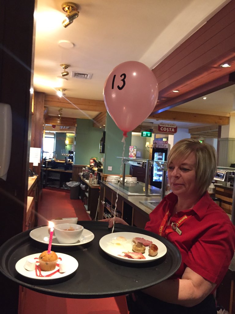 Tracey made Poppy's birthday breakfast a special one this morning! <a href="/WeAreSUGM/">WeAreSUGM</a>  <a href="/hawkeye1070/">Ian Hawkswood</a>