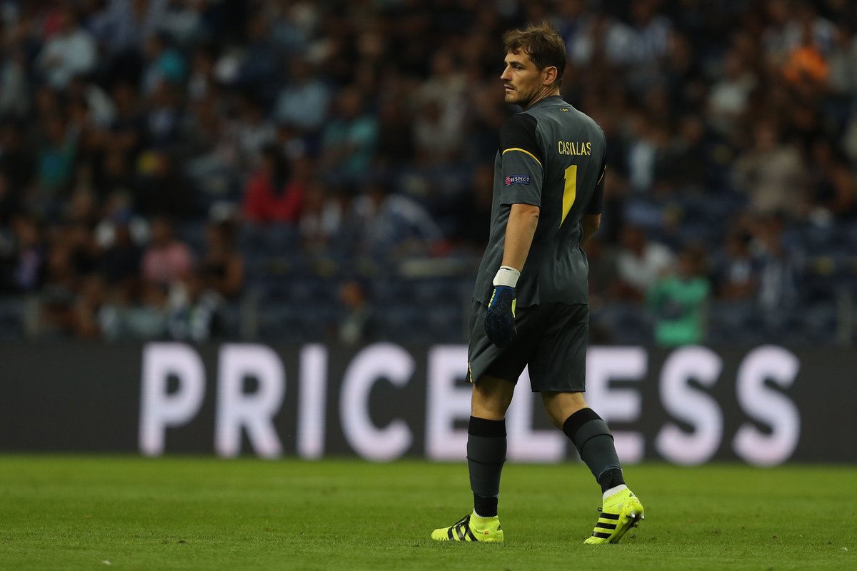 .<a href="/IkerCasillas/">Iker Casillas</a>, tres veces campeón del torneo y portero del <a href="/FCPorto/">FC Porto</a> afronta su 19ª temporada en la #UCL... 🙌
