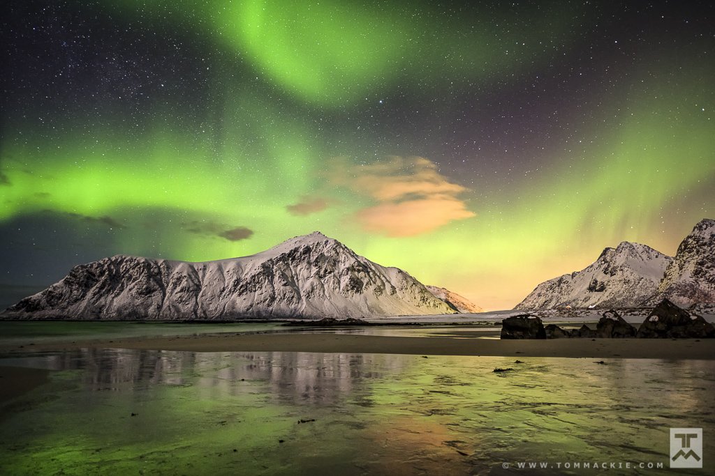 Lofoten Islands, Norway
Join me there next year for one of my workshops. goo.gl/58ePSo–-spectacular-arctic-light-and-landscape-/