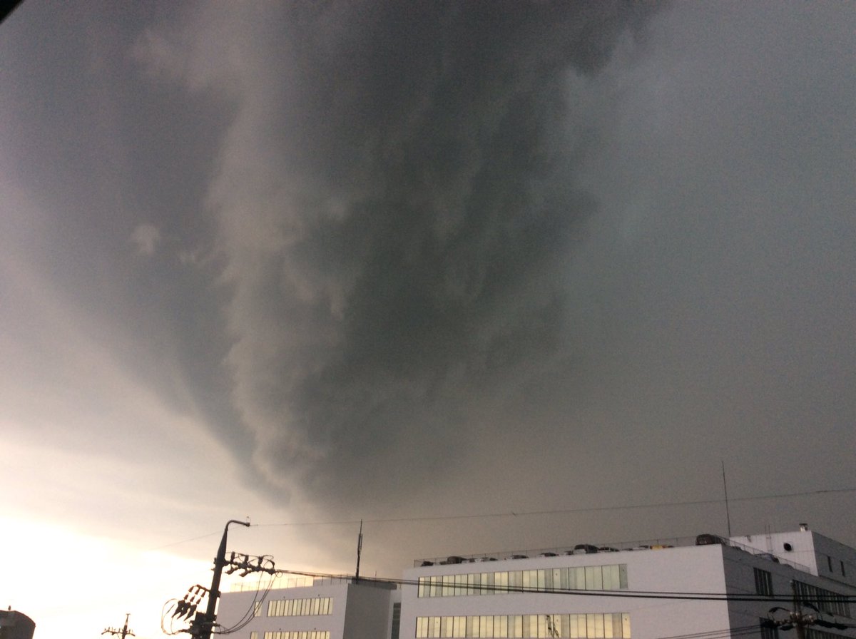 巨大積乱雲 スーパーセル 目撃情報も 愛知で落雷 巨大積乱雲 スーパーセル 目撃情報も 愛知で落雷