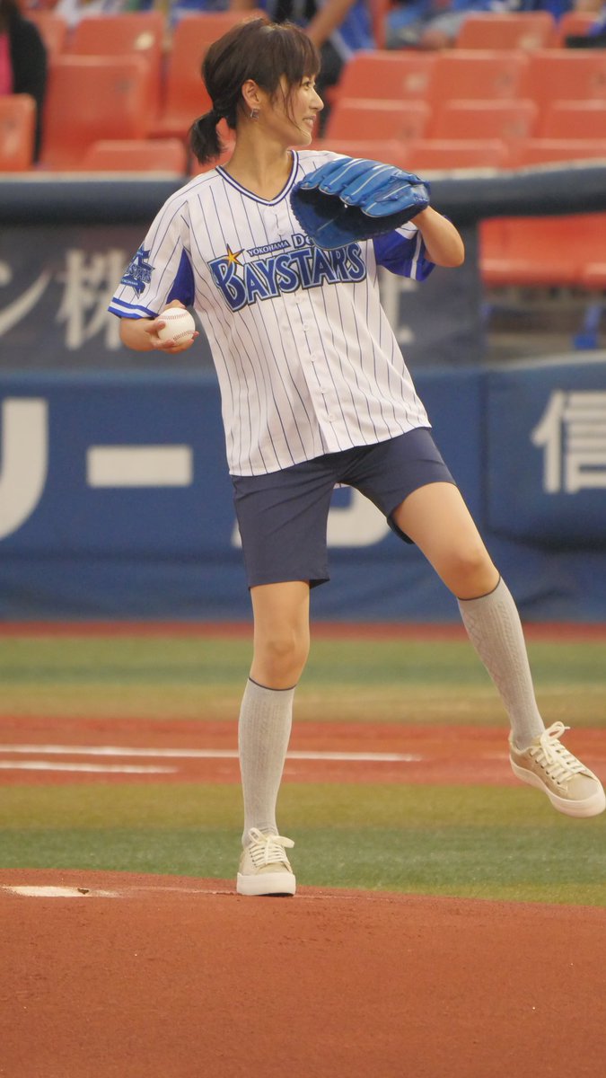 くまっぽいもの 今回の始球式はアヤパンでした 8 22 ハマスタ