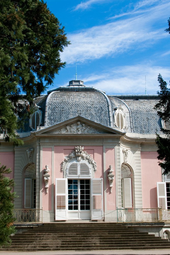 TruTripper's tweet image. We've been tracking down beautiful doors from around the world over on #Instagram 👉 goo.gl/s52U5h

#Travel #TTOT #TravelTuesday