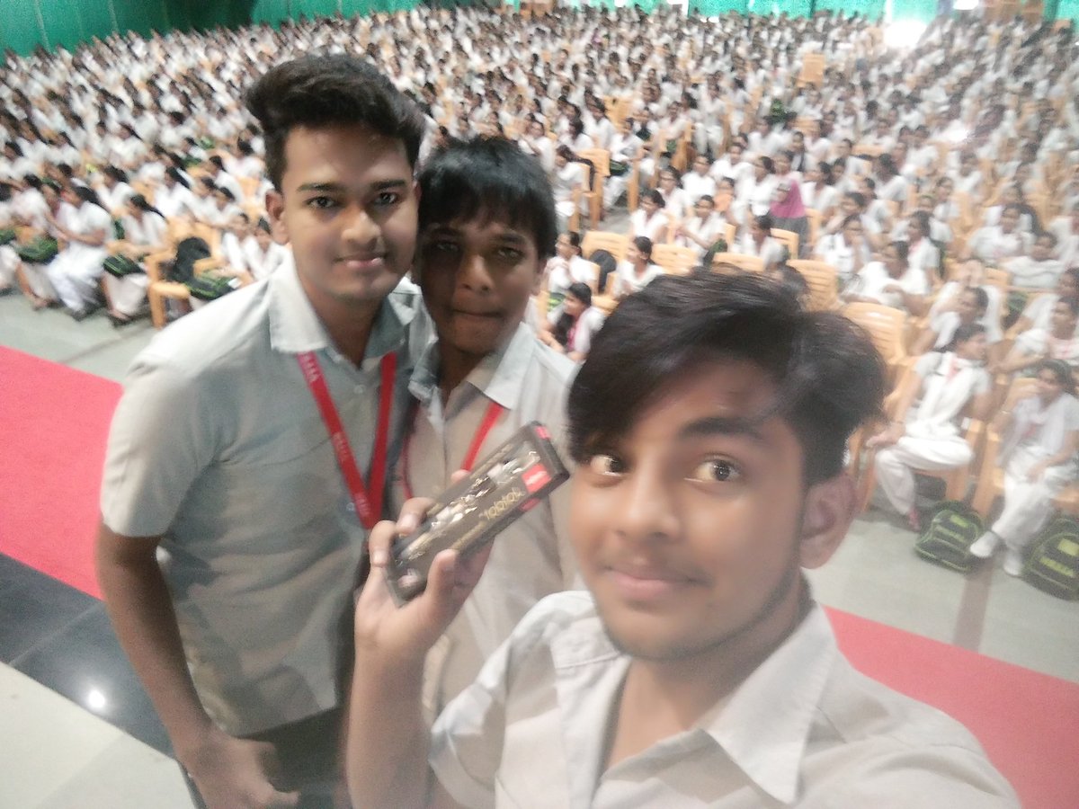 Shadab_Yazdani's tweet photo. #Open_session nd prize distribution for acedmic.But sir @Ra_THORe u r #inspirational. Ty for ur priceless words https://t.co/Dxqc9ZAei7