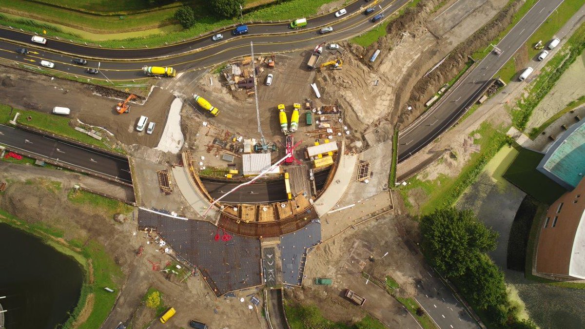 Aanleg Baljuwplein Spijkenisse. Mooi overzicht vanuit de lucht.