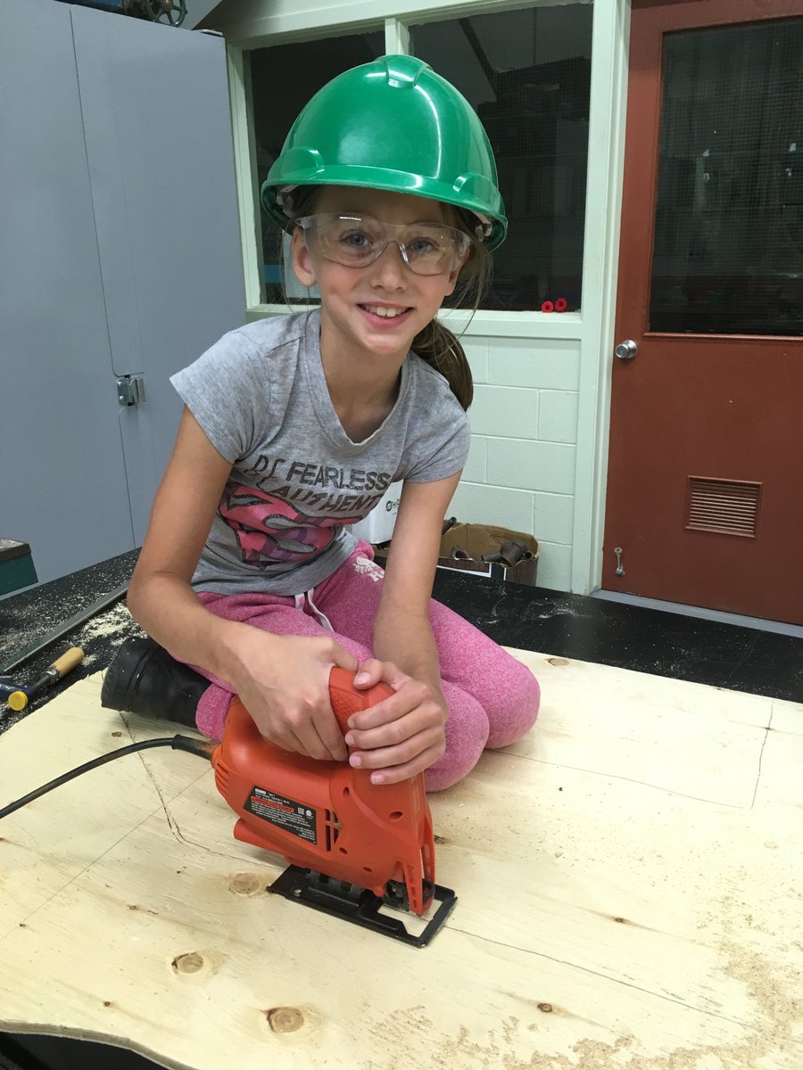 EsteemWomen's tweet photo. Only Nine years old &amp; confident using jigsaw! #BuildingWithBecky builds projects &amp; confidence. #SkilledTrades @SiobhanCoadyNL @cna_pla #STEM https://t.co/XZ8tb9hI9t