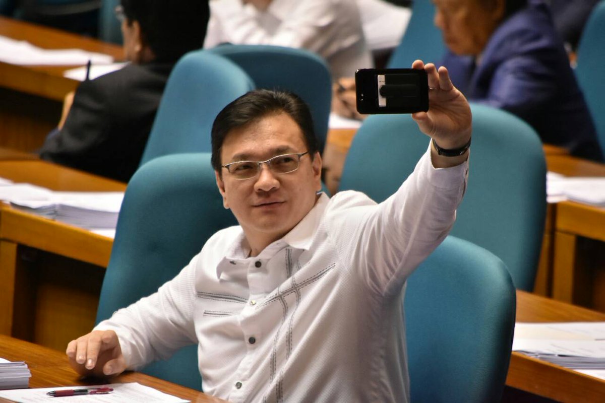 strikerevilla's tweet photo. Selfie selfie din pag may time 😃

#ParaSaBayan 👊
#StrikeSaSerbisyo 
#SelfieTuesday https://t.co/s2LoPL6t7Z