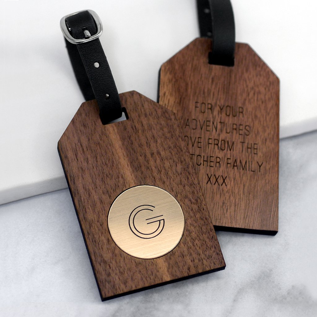 New on the blog - travel in style with our new walnut wood luggage tag collection! >> ow.ly/2tdG30eAfJw