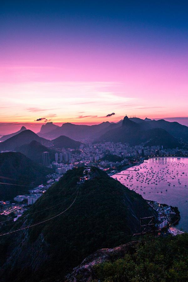 LuoghiDalMondo's tweet photo. Tramonto a Rio de Janeiro, #Brasile https://t.co/xaKen4EGp1