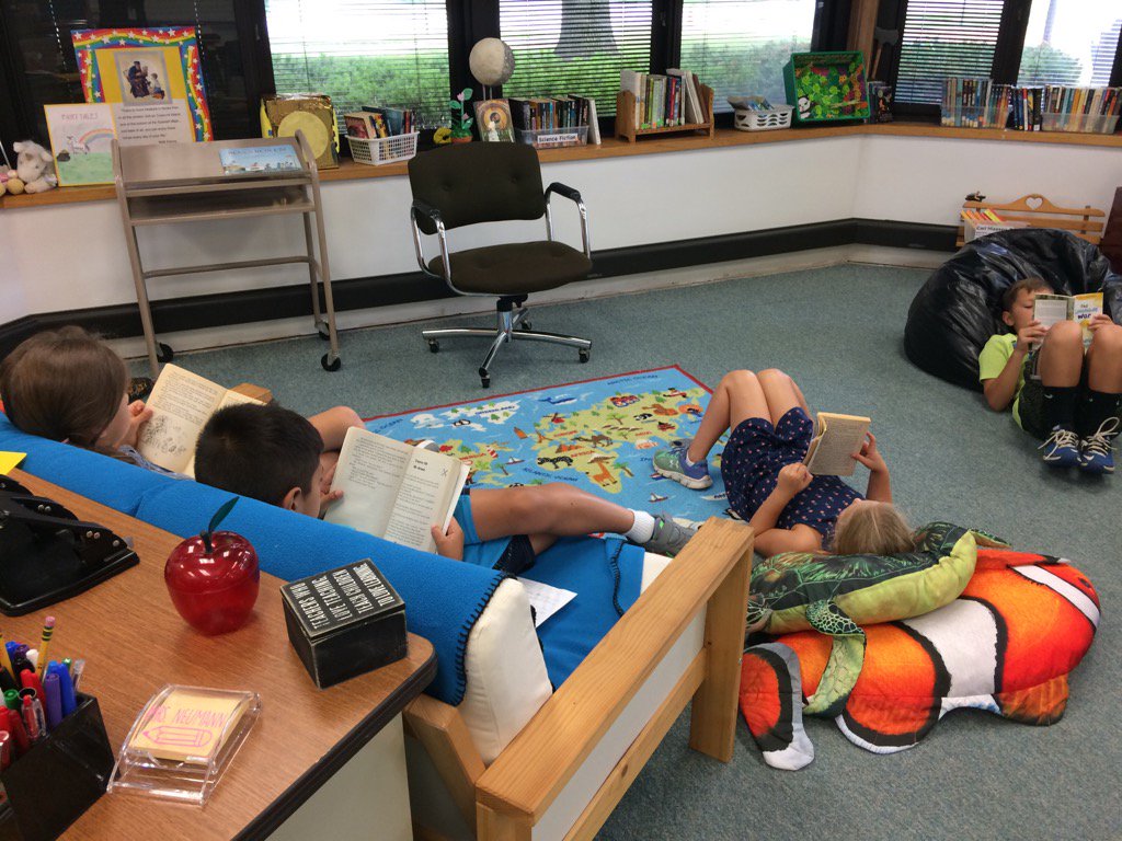 MrsVNeumann's tweet photo. Feeling settled in my new classroom, and happy to see that the reading area is a hit. https://t.co/GP7Nb3n0pX