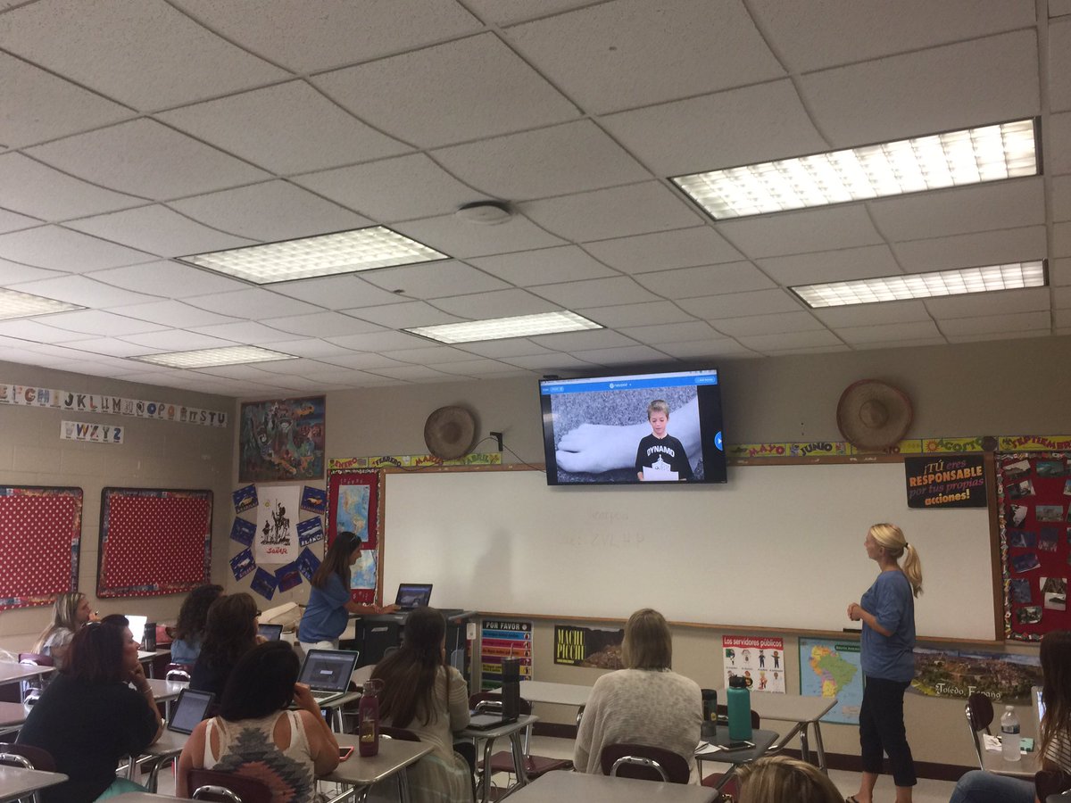 GVSD_ITS's tweet photo. @Durbin_Mrs and Mrs. McCauley @GarnetValleySD presenting iPads in the Eled Classroom #techbootcamp17 #empower #engage https://t.co/IWkATcyVCm