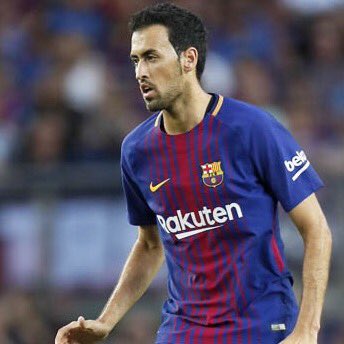 TheHeadtoHead's tweet photo. Past or present...

RT for Pirlo🇮🇹 
LIKE for Busquets🇪🇸 https://t.co/ba07XptwME
