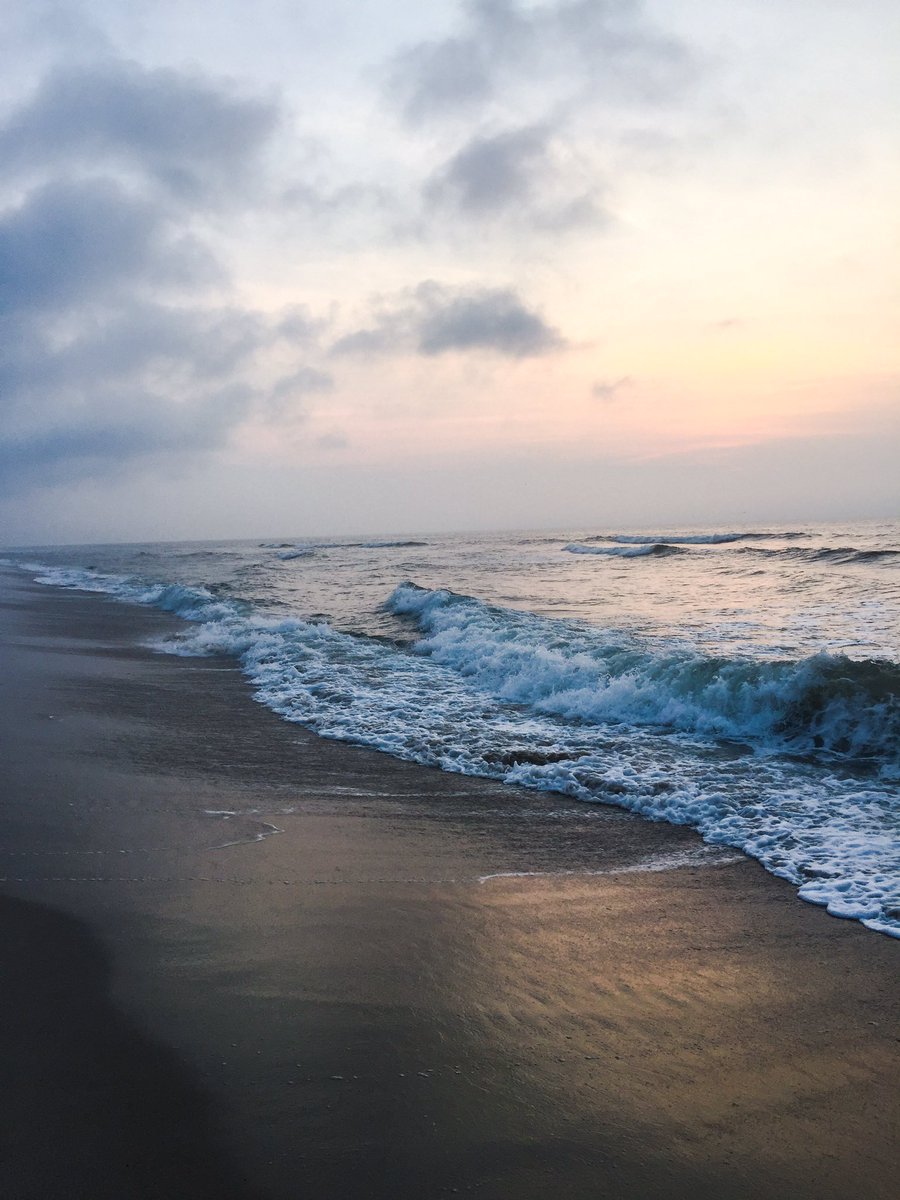 DevinToth's tweet photo. My view at sunrise at #shipbottomNJ https://t.co/LeXoU1STEu