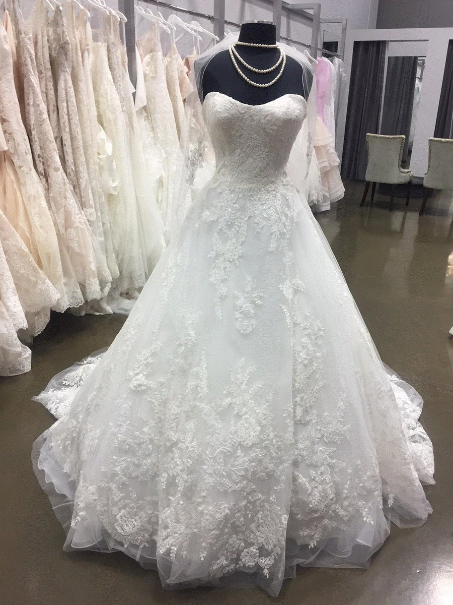 bridaldebut's tweet photo. JUST IN! Sophia Tolli “Virgo”, our sample is a size 8 in Ivory. #bridaldebut #sophiatolli https://t.co/6DGxCcCBl3