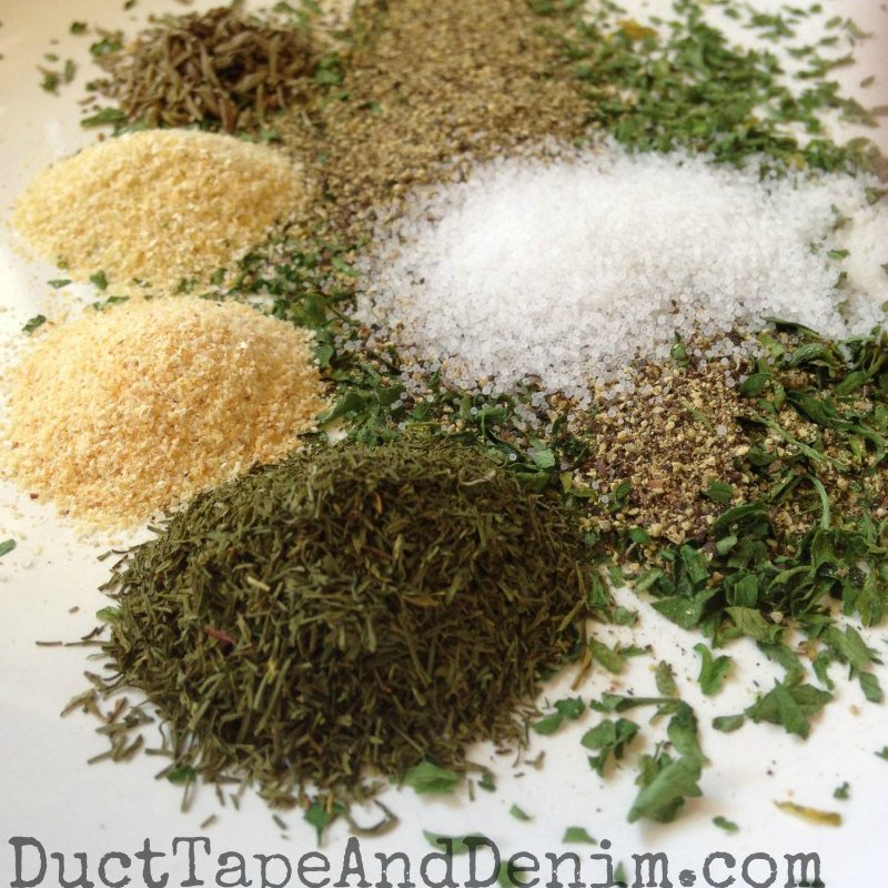 DuctTapeDenim's tweet photo. Easy #Homemade #RanchDressing #Recipe #ranchsaladdressing #ranchdressingrecipe #homemadesaladdressing #recipes #food https://t.co/VwbGqZEfkE https://t.co/oy1jDldMkm
