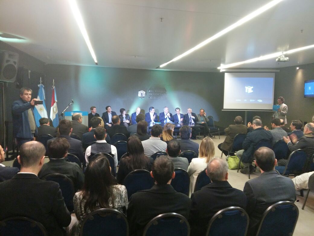 <a href="/SemanaTICcba/">Semana TIC Córdoba</a> lanzamiento oficial. Estado+Universidades+Sector Privado impulsando el Sector Tech Consulta agenda semanatic.com