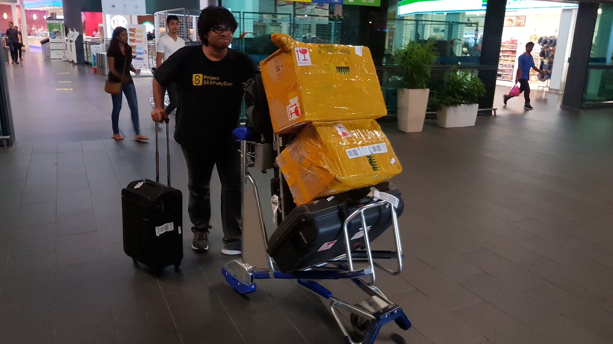 at_buckweiser's tweet photo. Hey @BronyCon, you know that con-in-a-box prank you made a few Aprils ago?
Bite us. #SEAPonyCon #boxcon https://t.co/CTHJnoa1HO