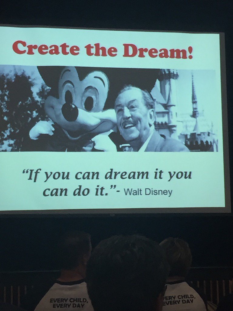 cindytwilson's tweet photo. #MAconvocation https://t.co/sFz8qdDvIA
