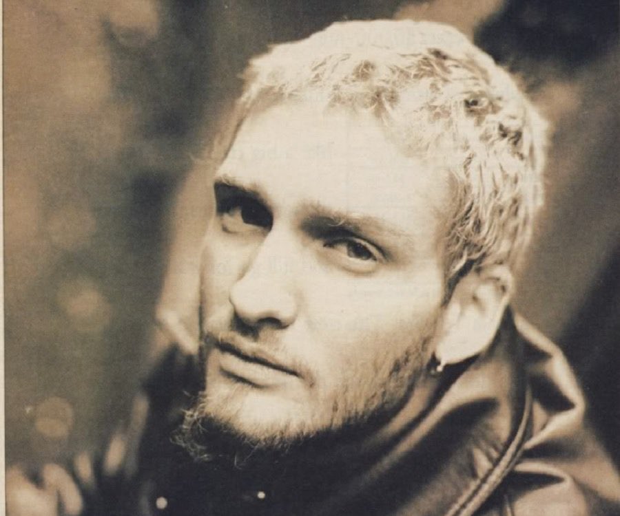 Happy Birthday to the late Layne Staley        