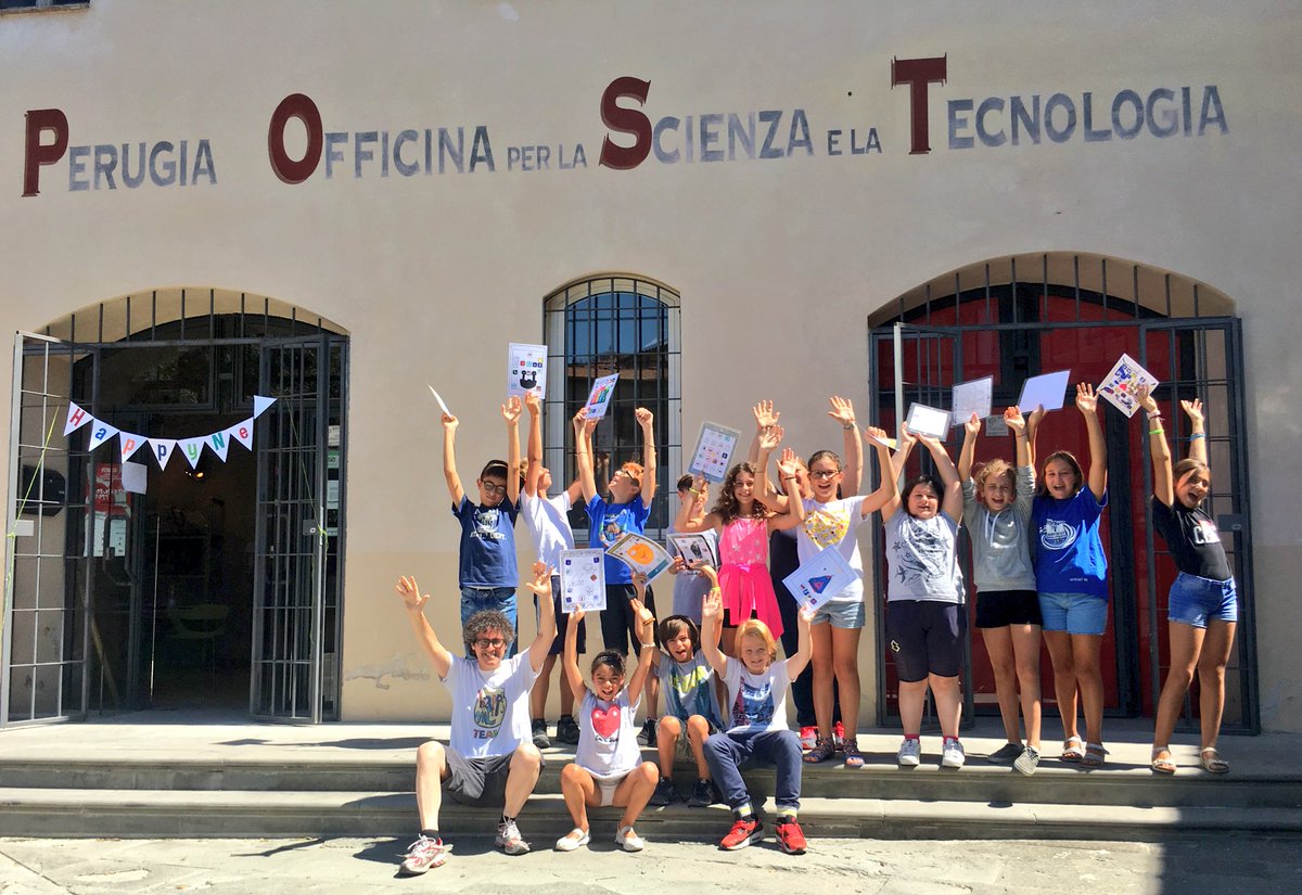 Piripilla's tweet photo. Anche oggi una magnifica giornata! #happynet2017 @HappyNetPerugia @Piripilla @morello @neneb72 @perugiapost @psiquadro #ilfuturoèadesso https://t.co/hDy7kroIVD