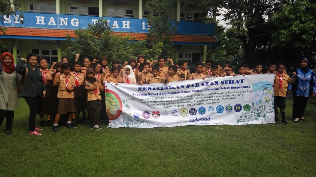 Ayo sarapan sehat setiap pagi

<a href="/indofood/">Indofood</a> <a href="/indofood_cbp/">Indofood CBP</a> <a href="/indomielovers/">Indomie</a>
#sarapansehat