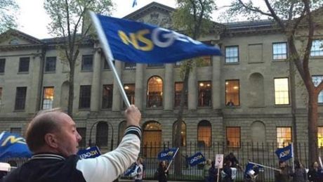 CBCNS's tweet photo. Bill to impose wage package on public service to be proclaimed https://t.co/cJLnuHEHsC https://t.co/h9tRBZwZbf