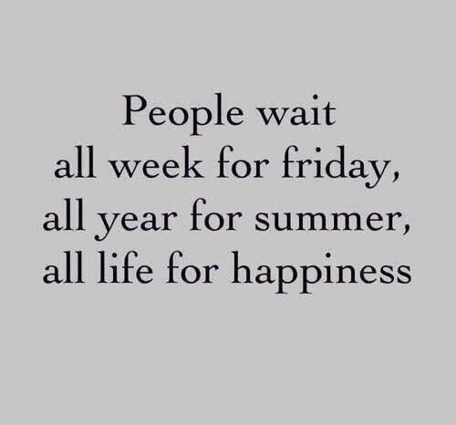 FindYloveY's tweet photo. Don't wait for life, live in the moment, every moment! #doit #TuesdayThoughts #LetsDoThis https://t.co/RhcCYAR7yI