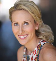 OrdinaryDaysLDN's tweet photo. Only 7 more chances to see Claire played by the "stunning" @kirbyhughes! 😍
#OrdinaryDaysLDN 🗽⭐️🎶
https://t.co/vA0Tue0Z6p https://t.co/Z7ua40PUjM