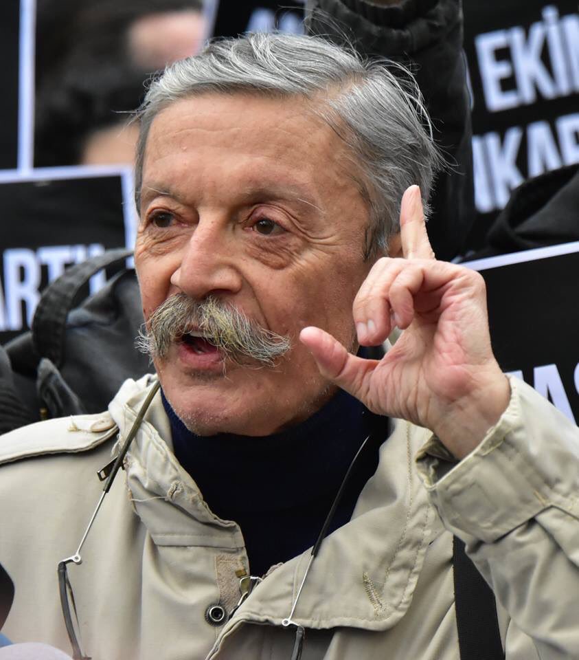 Türkiye Devrimci Hareketinin önemli isimlerinden Bülent Uluer'i kaybettik. Yıldızlar yoldaşı olsun